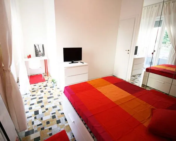 Stanza Milano