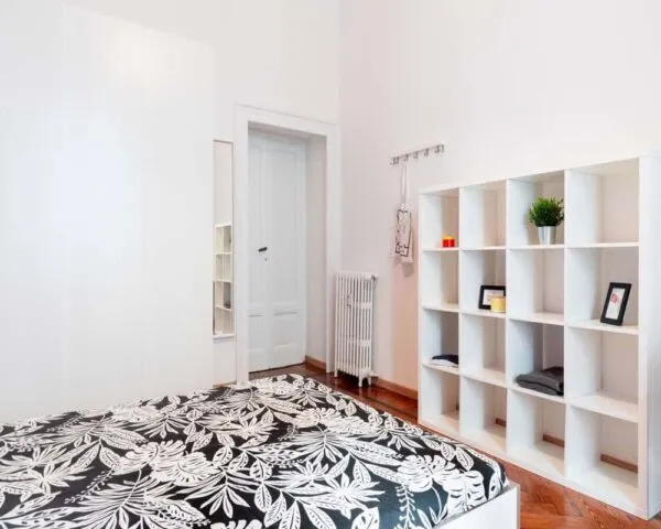 Stanza Milano