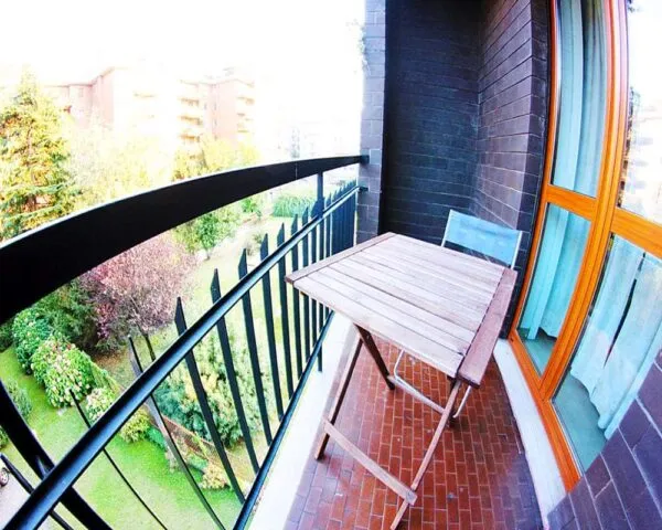Stanza Milano