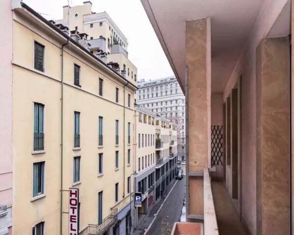 Stanza Milano