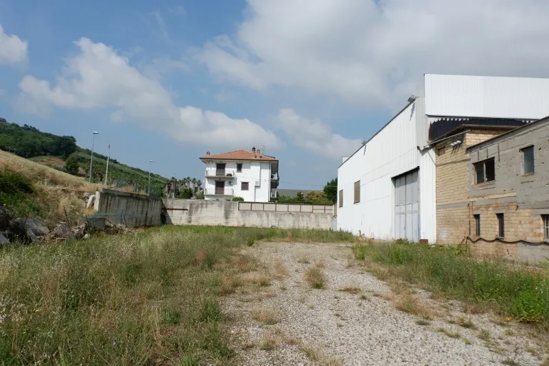 Immagine per Industriale in vendita a Colonnella via Contrada San Giovanni Di Colonnella