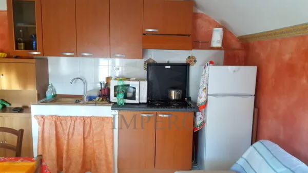 Bilocale piazza Garibaldi 11, Camporosso
