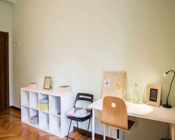 Stanza Milano