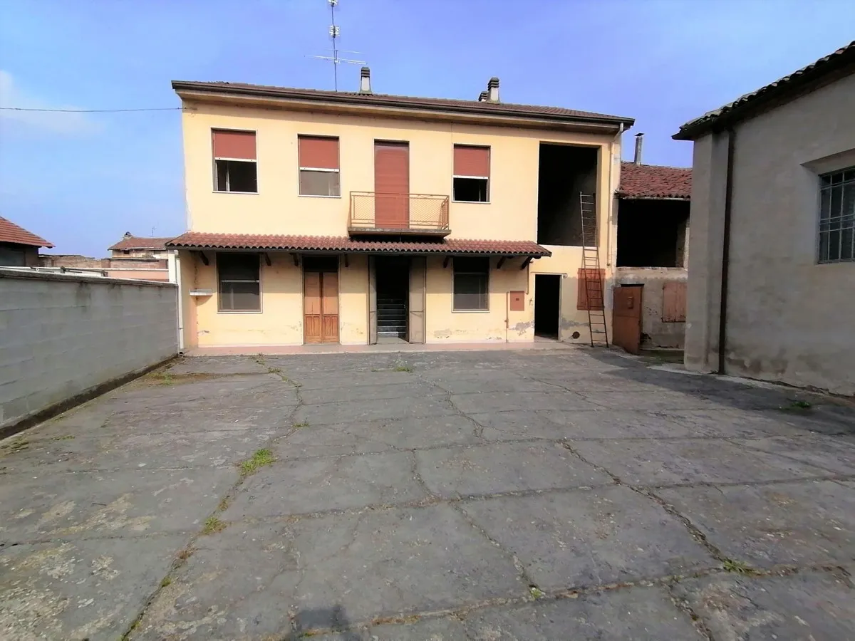 Immagine per Casa Indipendente in vendita a Motta de' Conti via San Giovanni 1