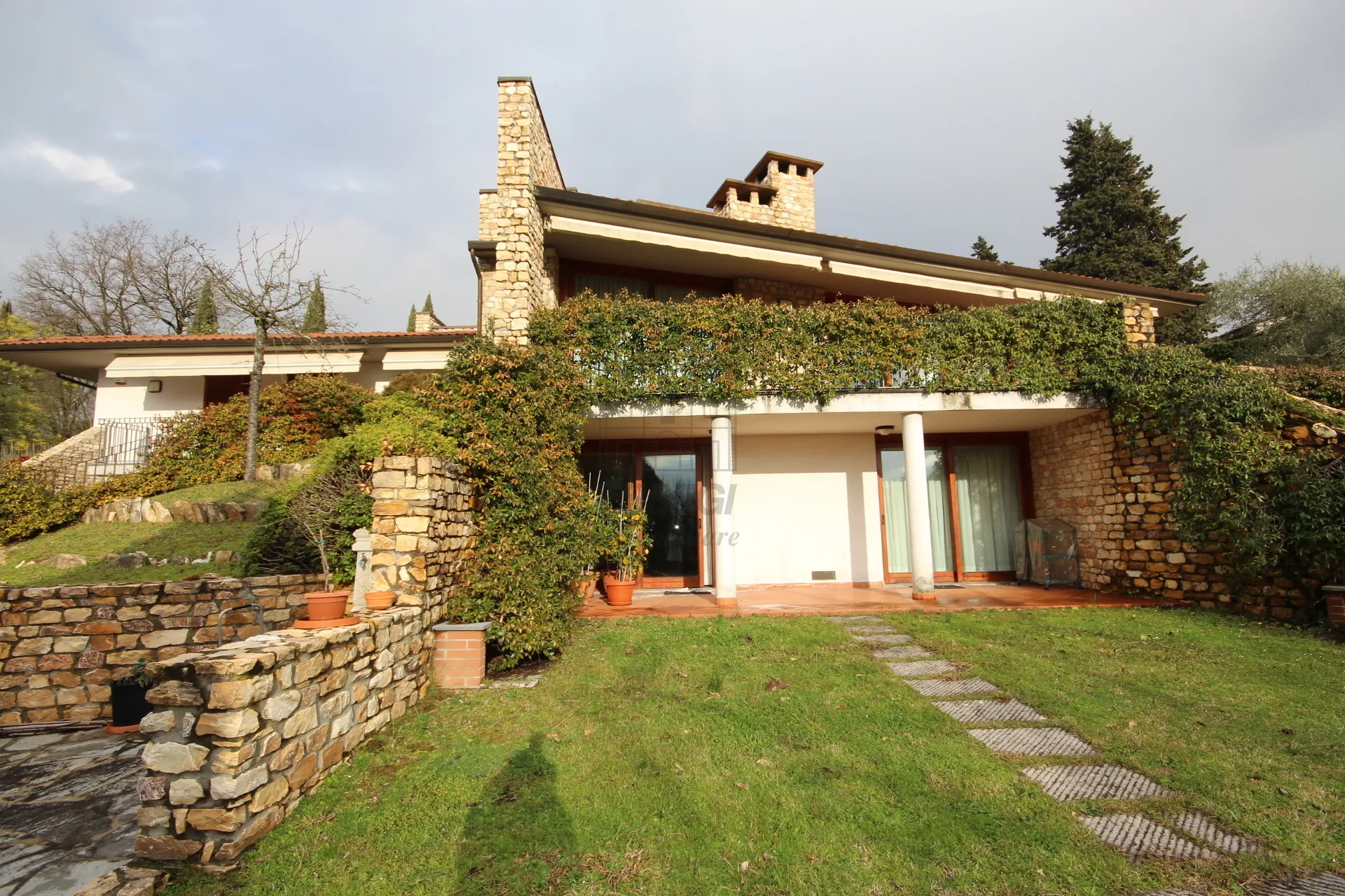 Immagine per Villa in vendita a Lucca via Delle Foreste