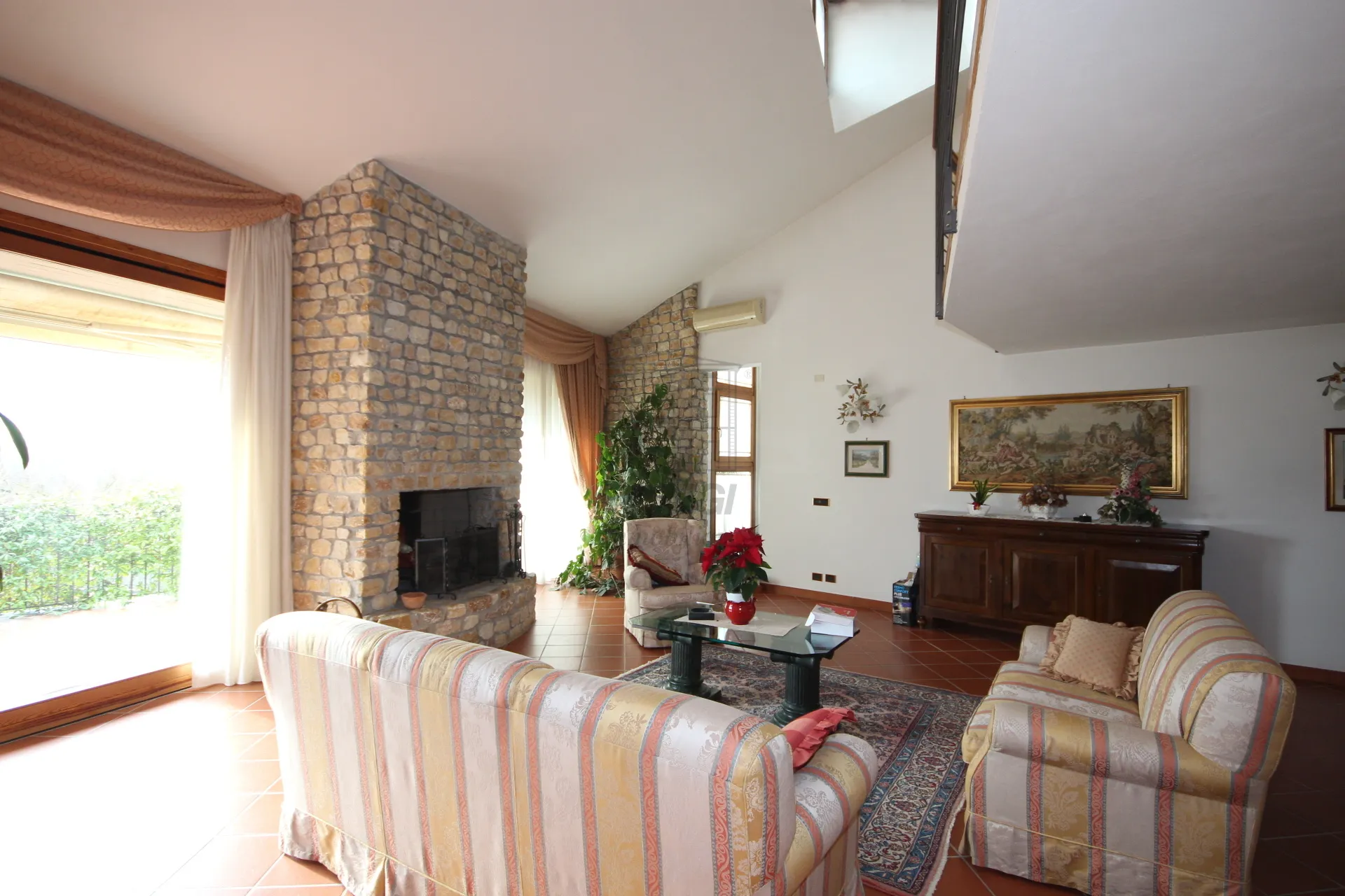 Immagine per Villa in vendita a Lucca via Delle Foreste