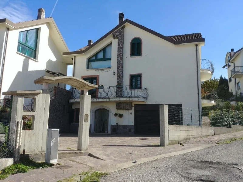 Immagine per Villa a schiera in vendita a San Fele via Sandro Pertini 84