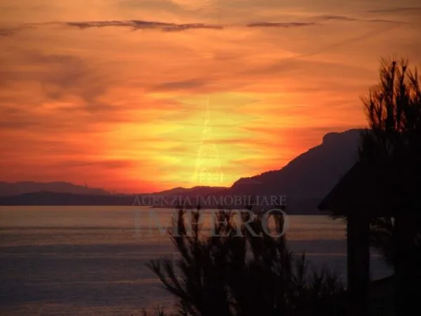 Porzione Di Casa via Collasgarba 44, Ventimiglia