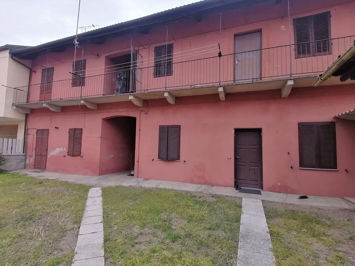 Immagine per Stabile - Palazzo in vendita a Vercelli via Spagna 14