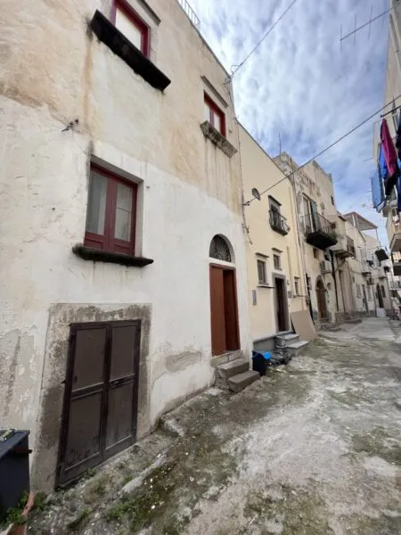 Appartamento via Garibaldi 52, Lipari
