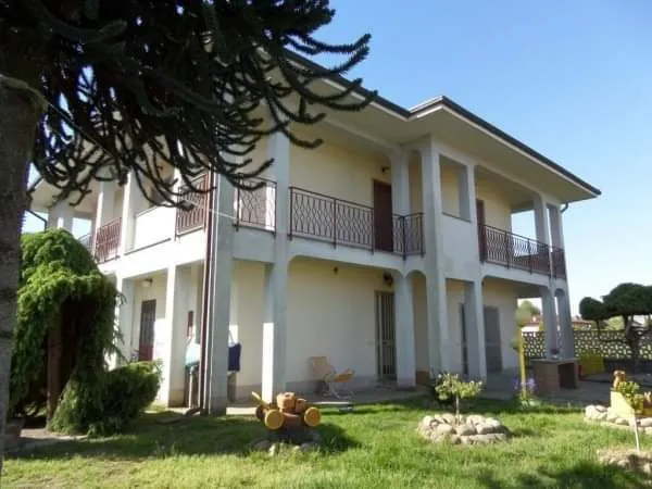 Immagine per Villa bifamiliare in vendita a Villata
