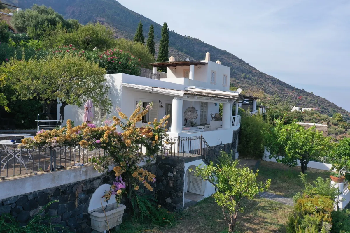 Immagine per Casa Indipendente in vendita a Santa Marina Salina