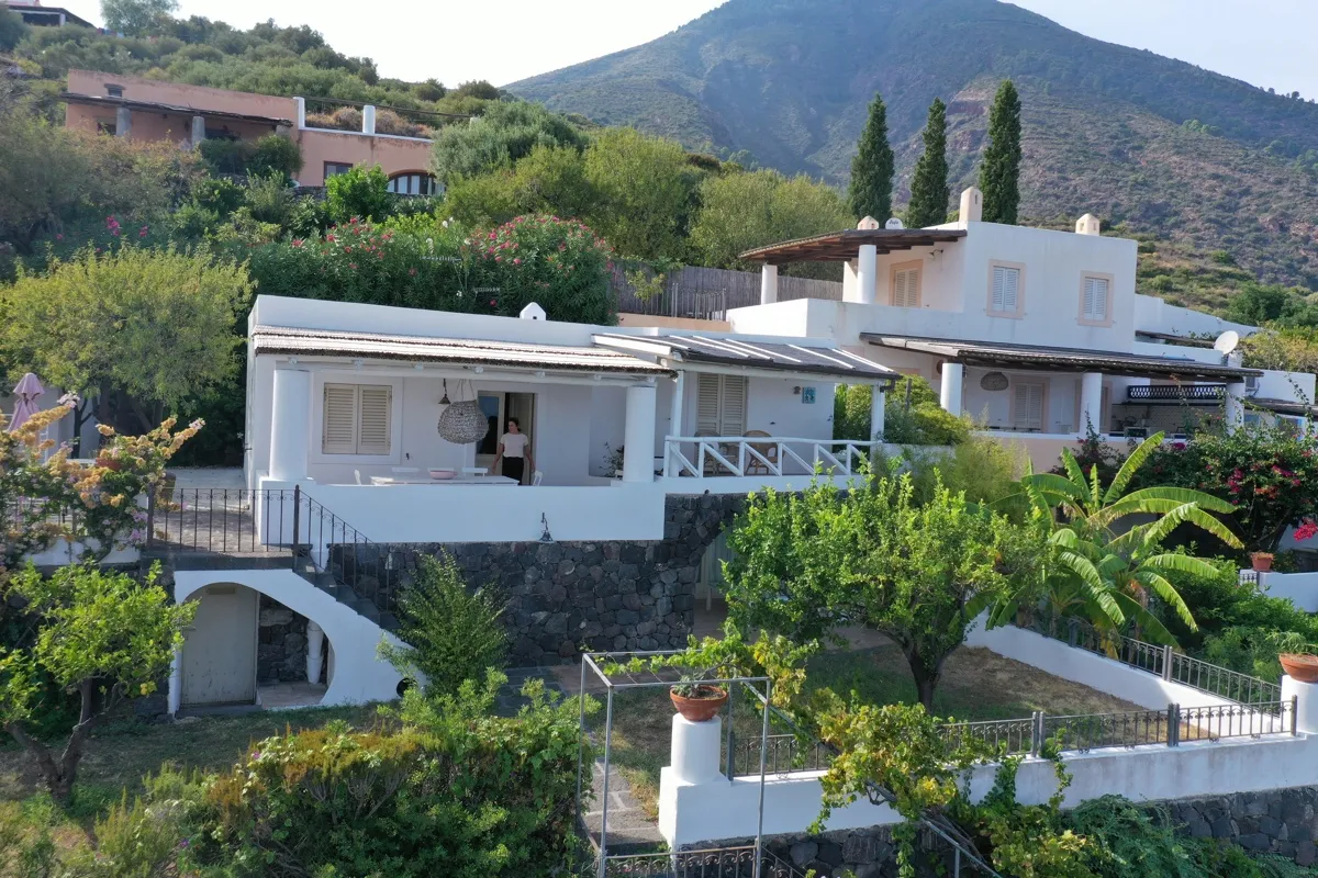 Immagine per Casa Indipendente in vendita a Santa Marina Salina