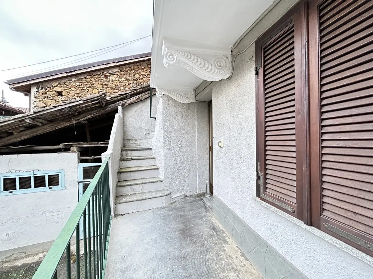 Immagine per Casa Indipendente in vendita a Val della Torre via Giachero 39