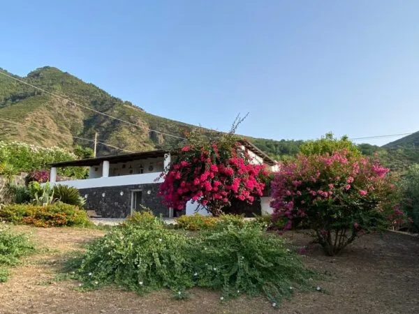 Villa via Cavour 2, Malfa
