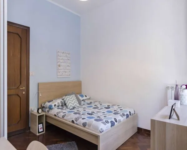 Stanza Bologna