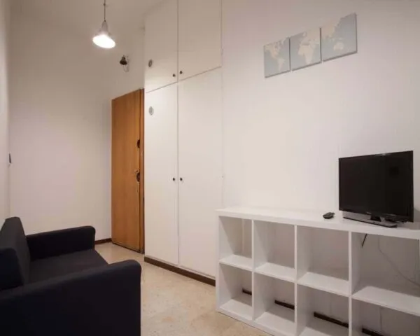 Stanza Bologna