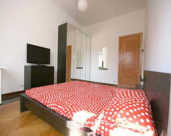 Stanza Milano