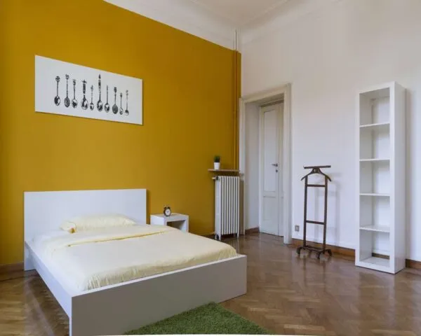 Stanza Milano