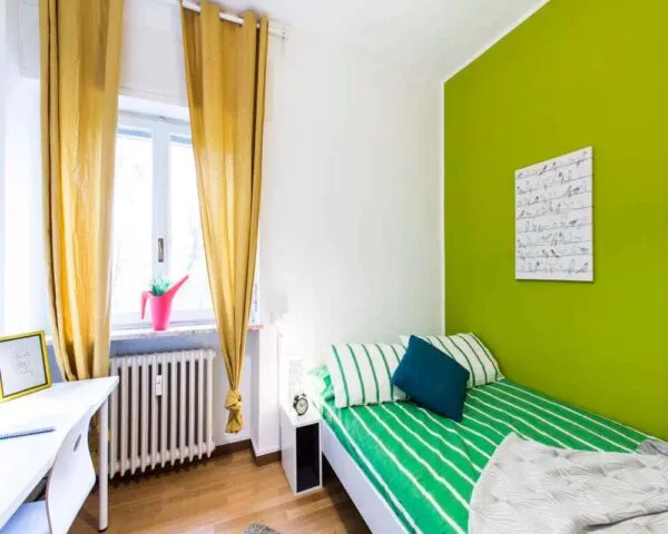 Stanza Milano