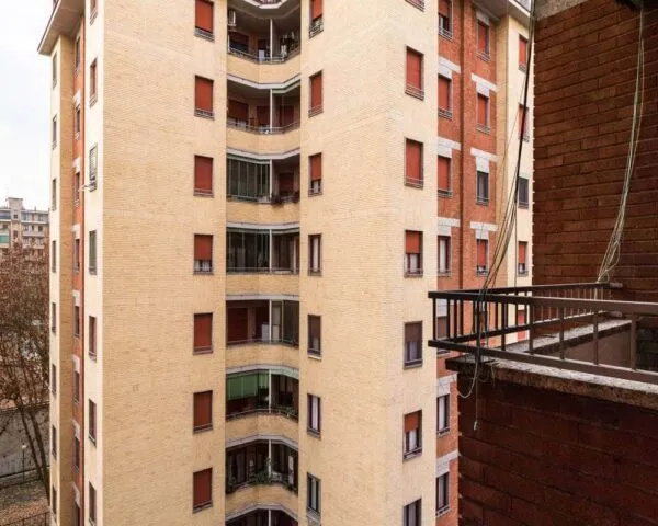 Stanza Milano