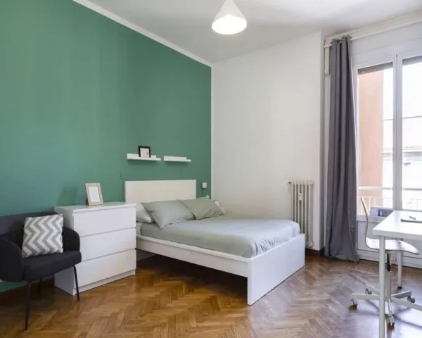 Stanza Milano