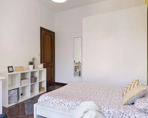 Stanza Bologna