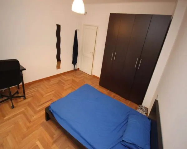 Stanza Milano