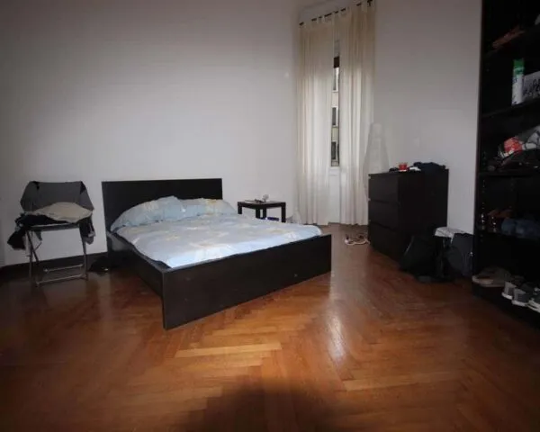 Stanza Milano