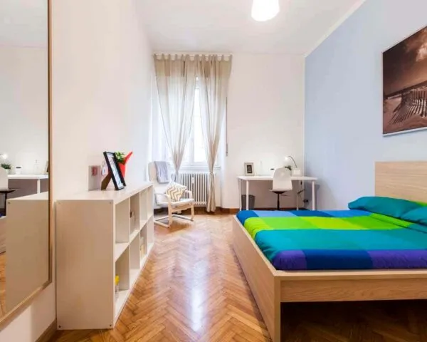 Stanza Milano