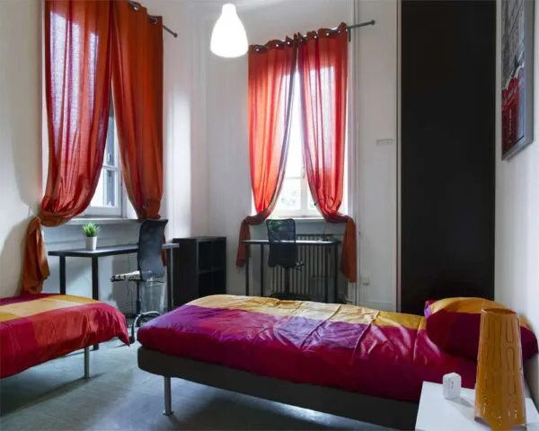 Stanza Milano