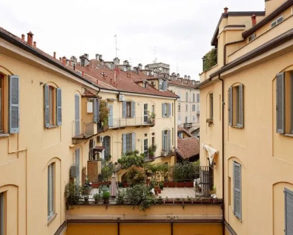 Stanza Milano