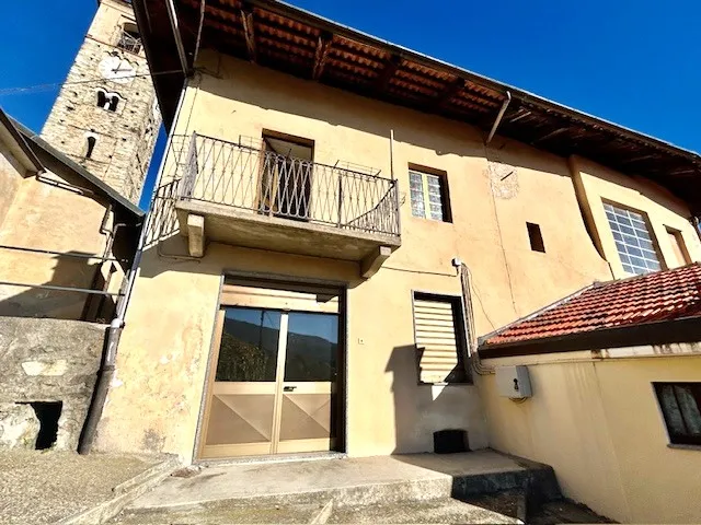 Immagine per Villa Bifamiliare in Vendita a Forno Canavese