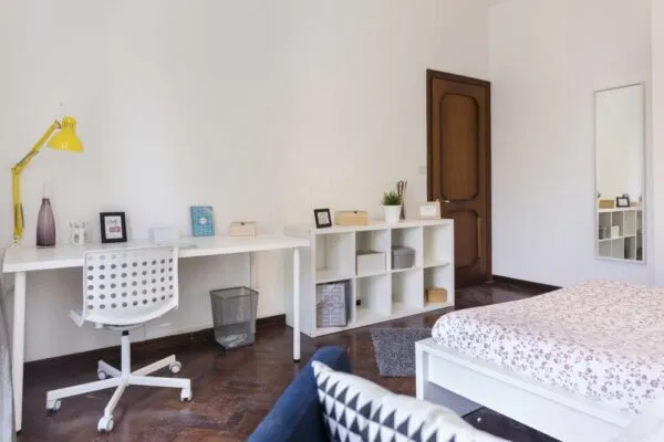 Stanza Bologna