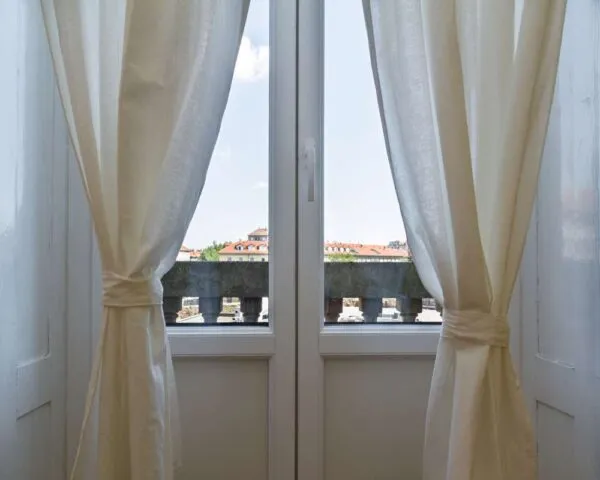 Stanza Milano