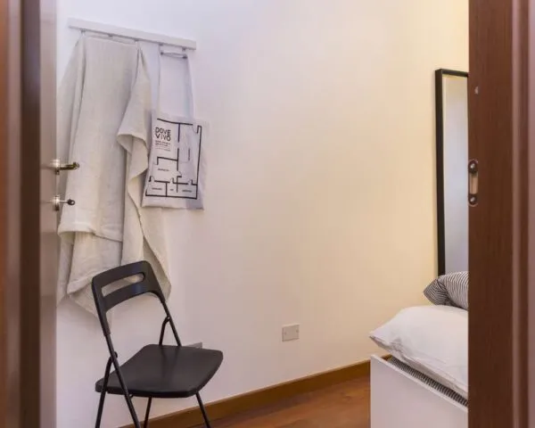 Stanza Milano