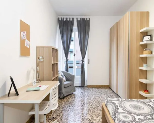 Stanza Milano