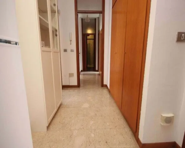 Stanza Milano