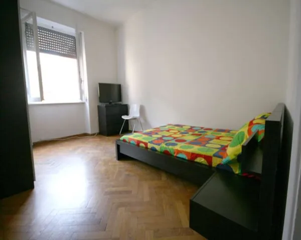 Stanza Milano