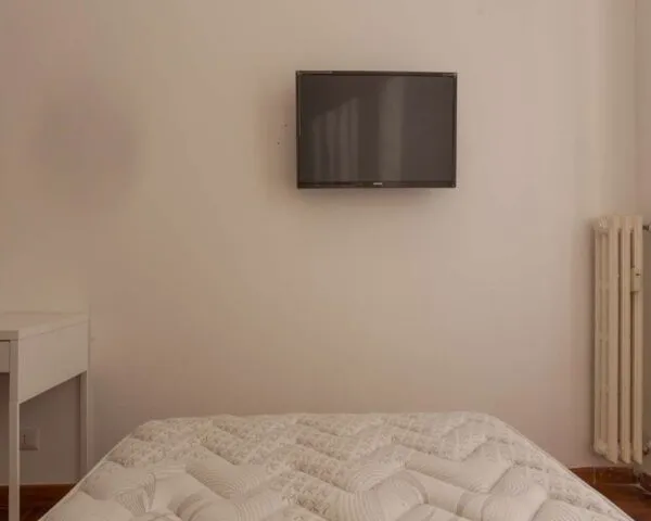 Stanza Milano