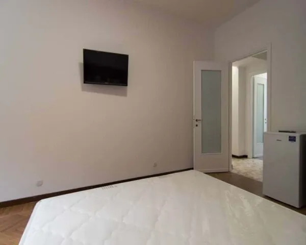 Stanza Milano