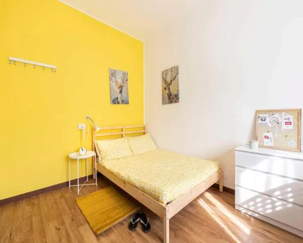 Stanza Milano