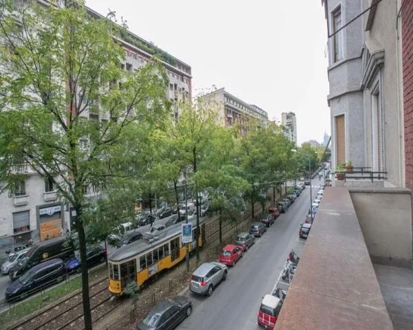 Stanza Milano