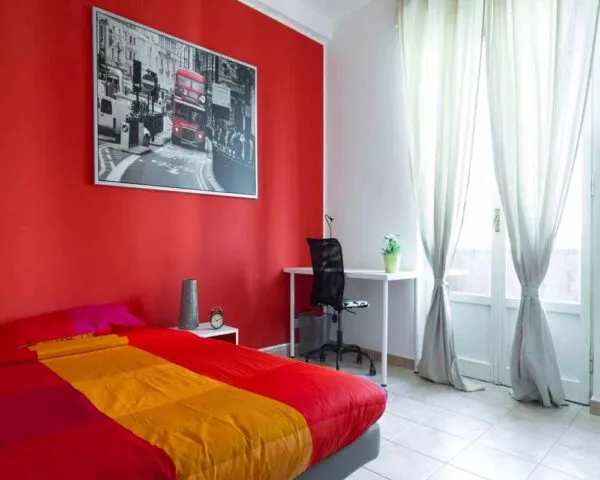 Stanza Milano