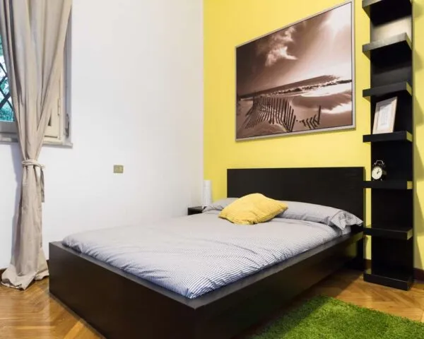 Stanza Milano