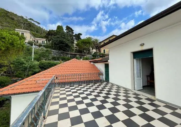 Immagine per Villa in asta a Levanto via Madonnetta 23