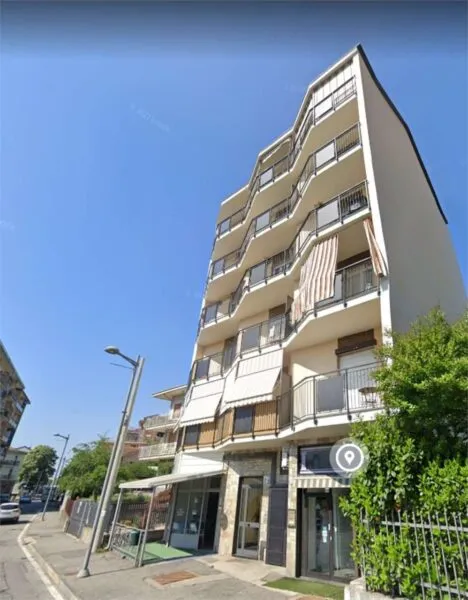 Locale Commerciale via San Mauro 46, Settimo Torinese