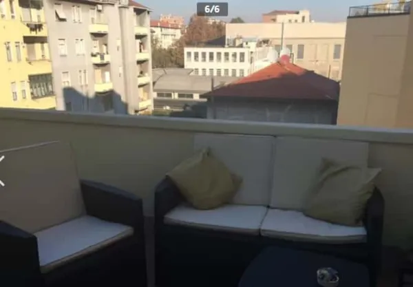 Stanza Milano