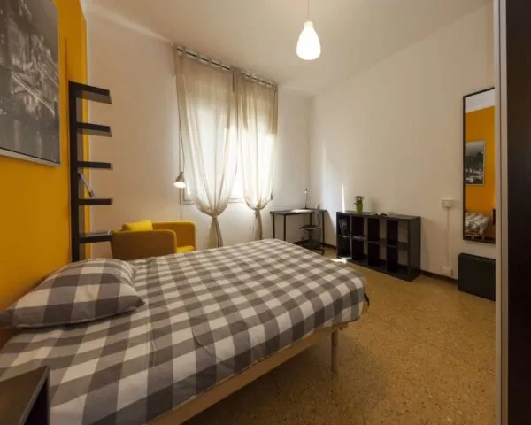 Stanza Bologna