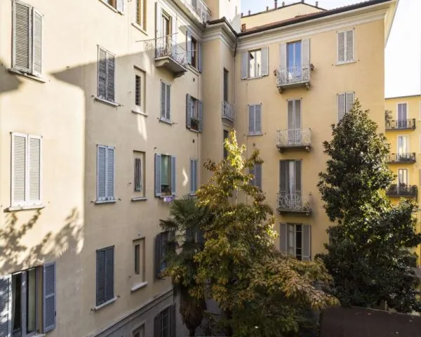 Stanza Milano